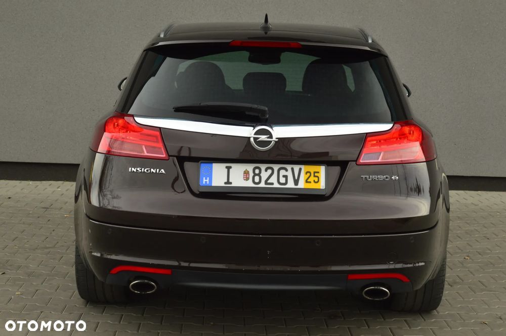 Opel Insignia 2.0 Turbo 4x4 Automatik Design Edition - 19