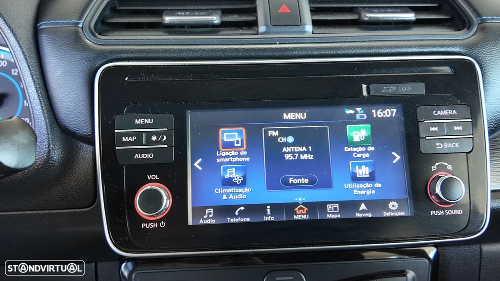 Nissan Leaf N-Connecta - 24