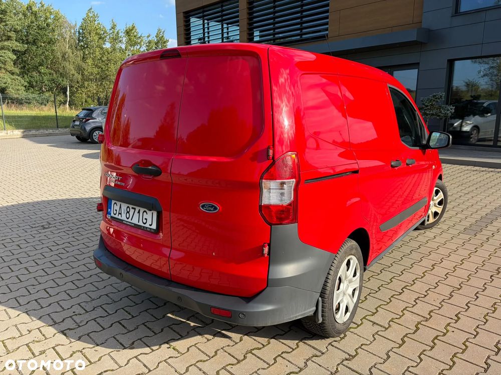 Ford Transit Courier - 5