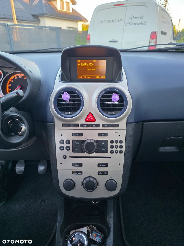 Opel Corsa 1.0 12V - 10