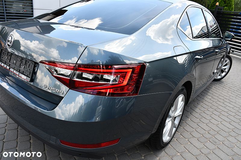 Skoda Superb 1.8 TSI DSG Style - 33