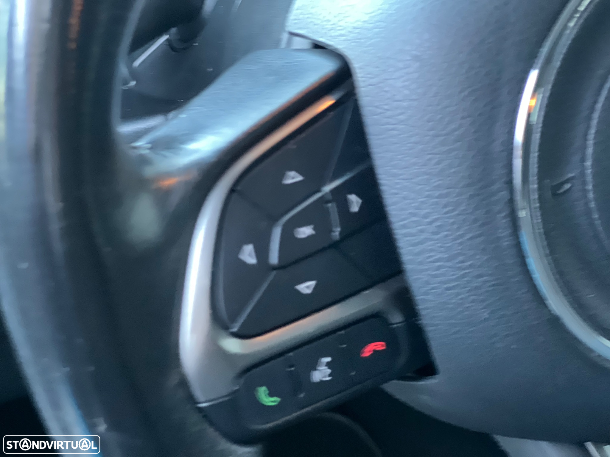 Jeep Renegade 1.6 MJD Limited S DCT - 12