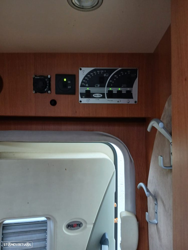 Pilote Reference - 10