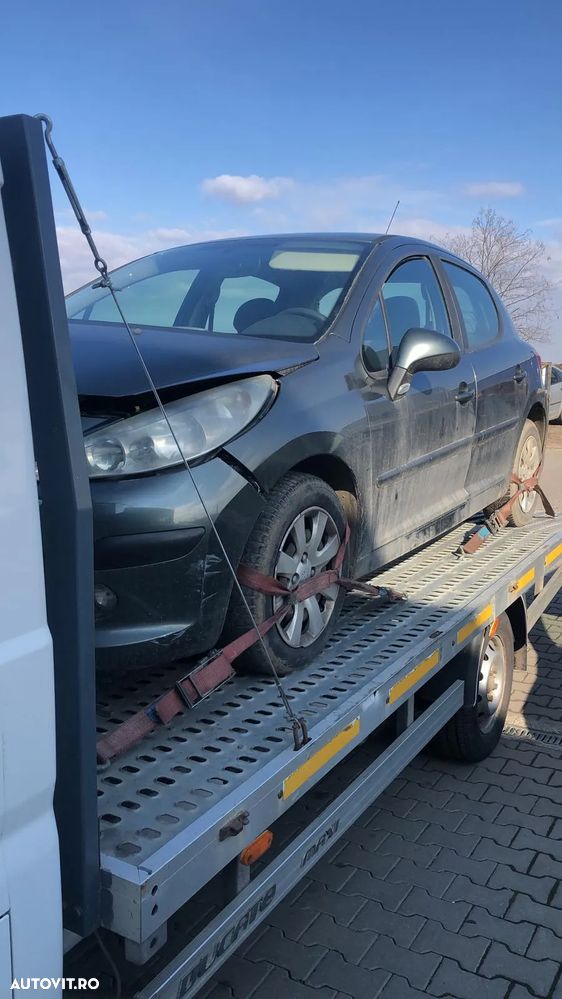Dezmembram Peugeot 207 1.4 B fabr. 2009 - 3