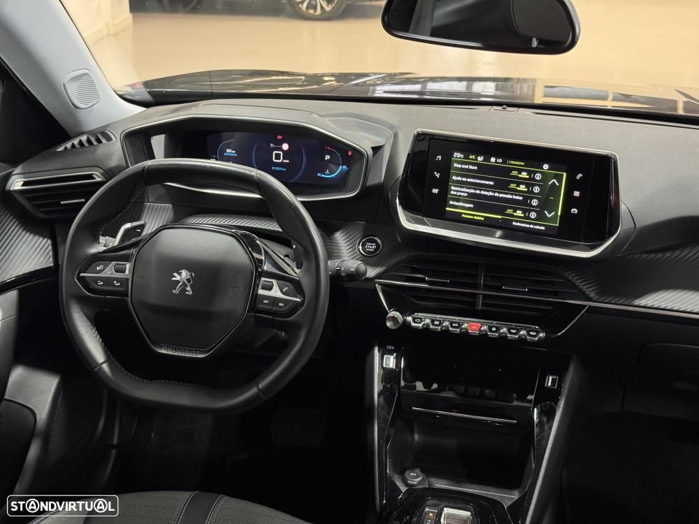 Peugeot 2008 1.2 PureTech Allure EAT8 - 40
