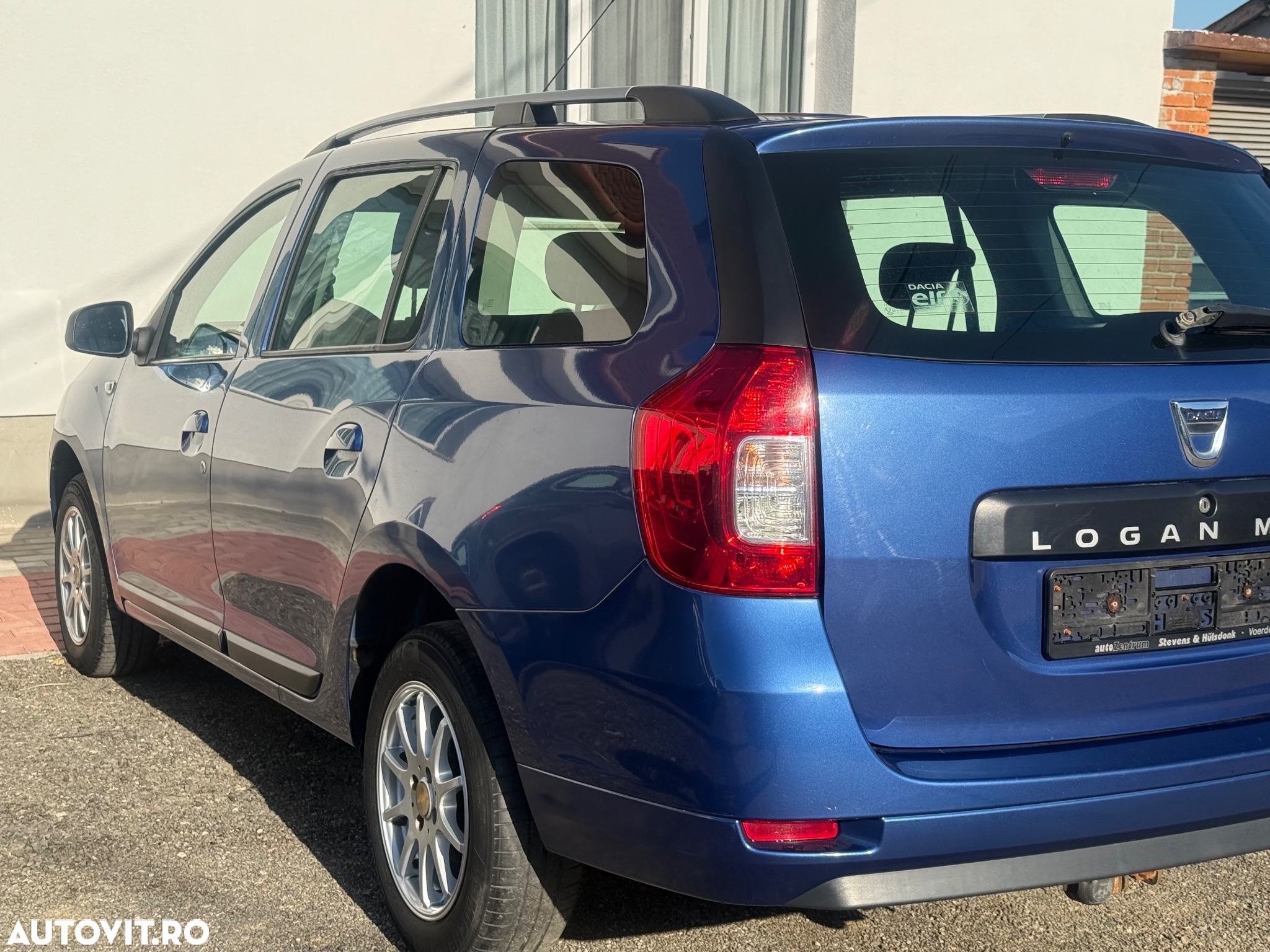Dacia Logan 1.2 75CP GPL Laureate - 3