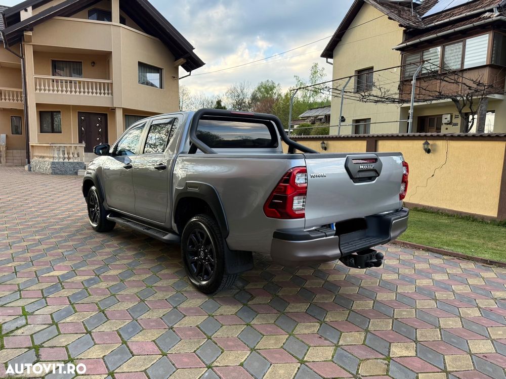 Toyota Hilux 2.8D 204CP 4x4 Double Cab AT Invincible - 5