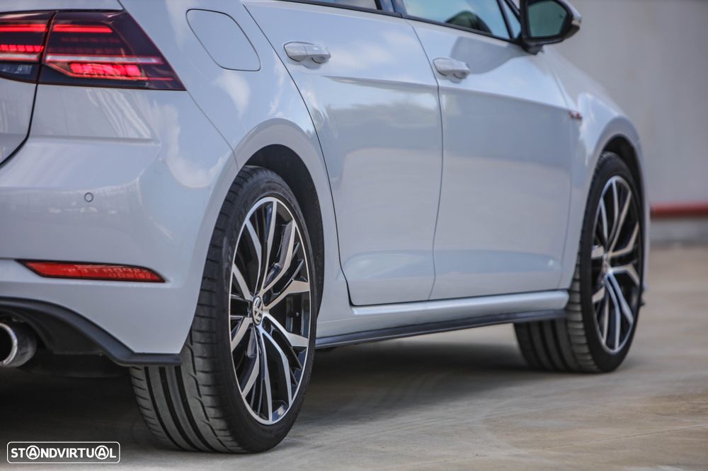 VW Golf GTI Performance BlueMotion DSG - 30