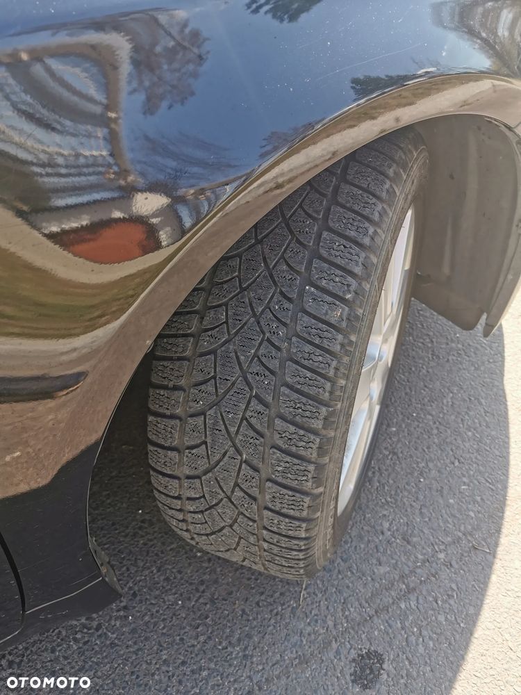 Toyota Avensis 2.0 D-4D - 24