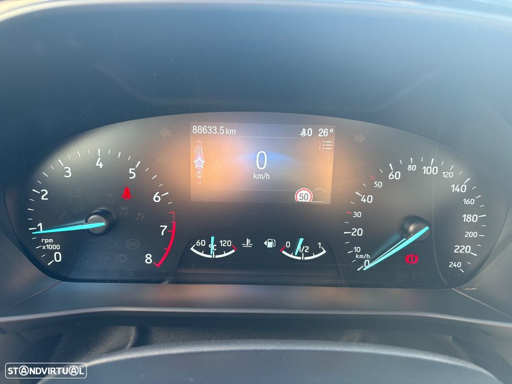 Ford Focus SW 1.0 EcoBoost Hybrid ST-LINE DESIGN - 11