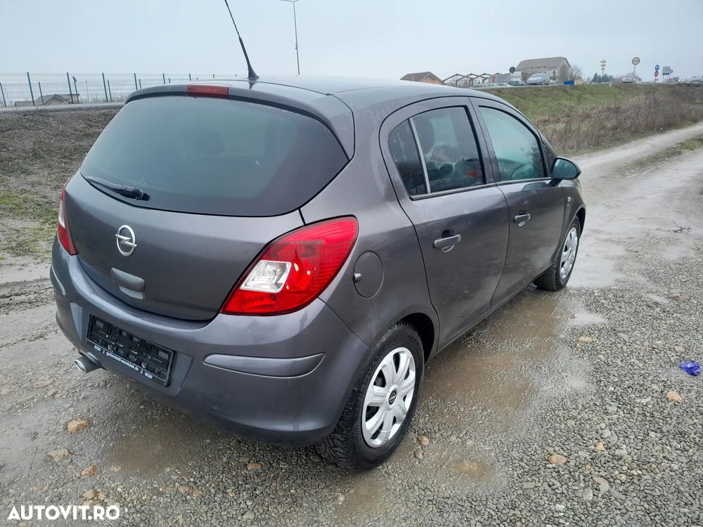 Opel Corsa - 3