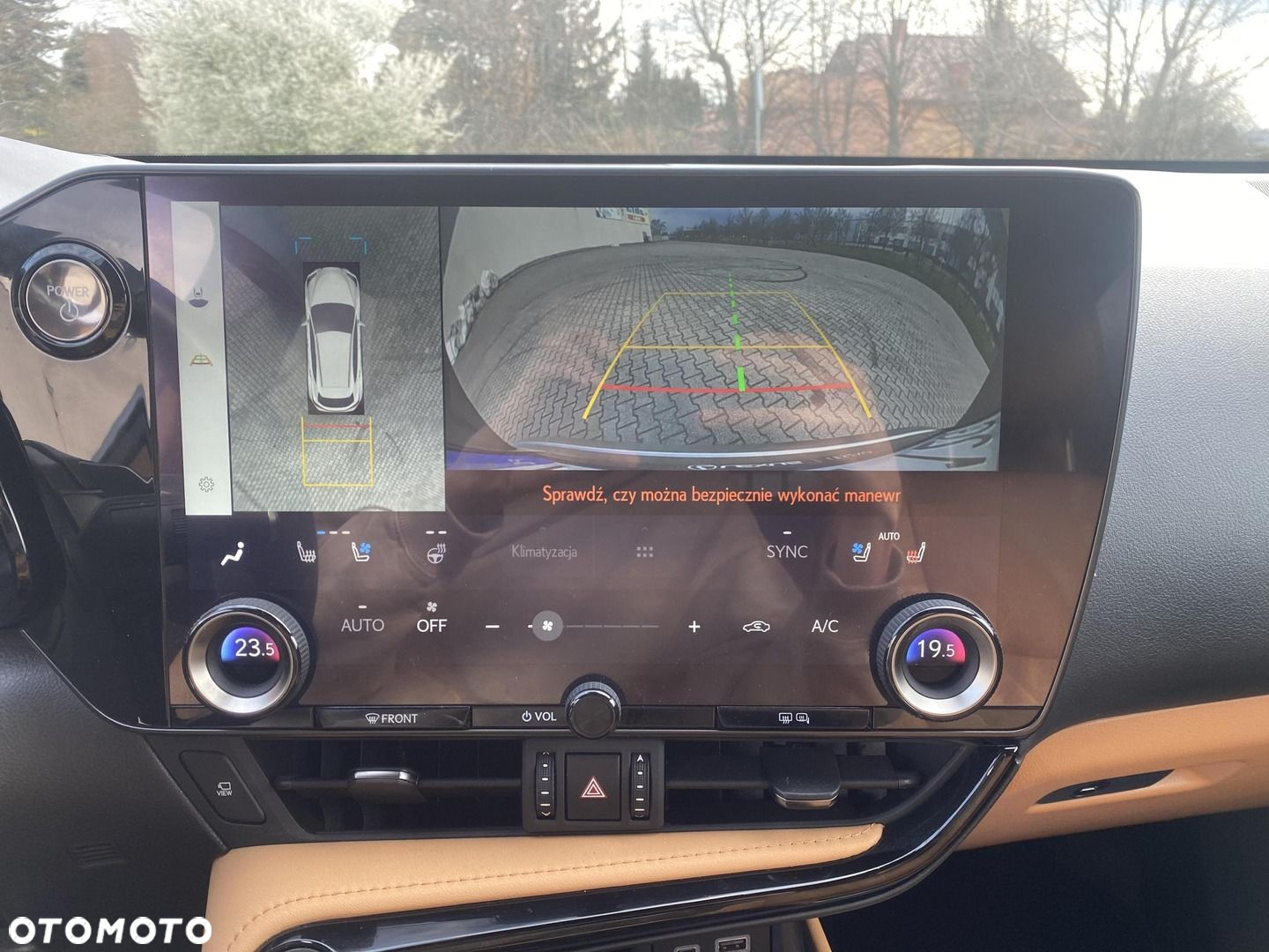 Lexus NX - 18
