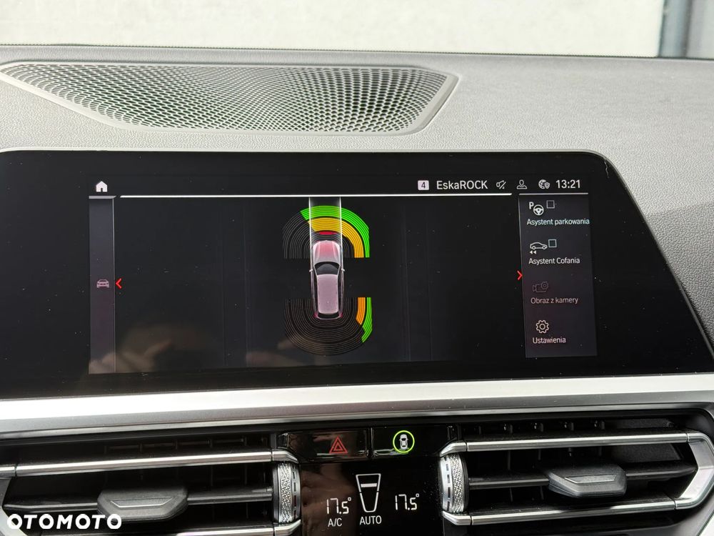 BMW Seria 3 318d Sport Line Shadow - 37