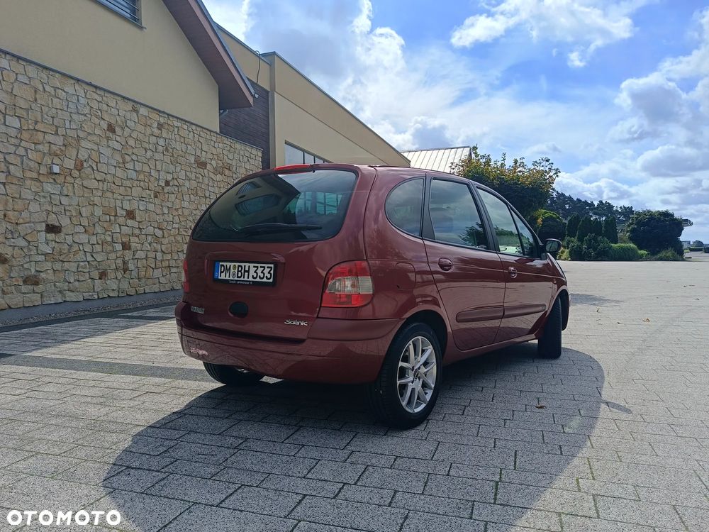 Renault Scenic - 10