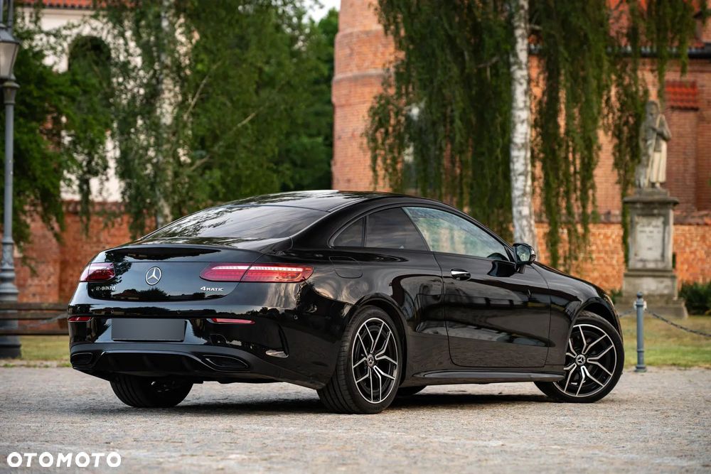 Mercedes-Benz Klasa E 400 d 4-Matic AMG - 11
