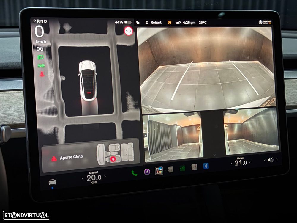 Tesla Model Y Long Range Dual Motor AWD - 22