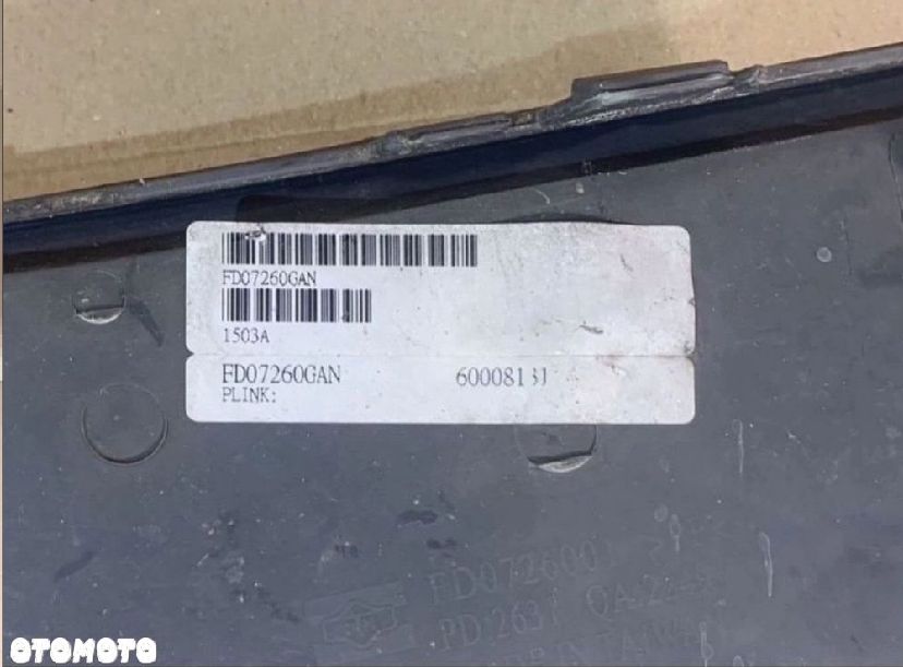 FD07260GAN kratka zderzaka przód środkowa Ford fiesta mk6 lift - 3