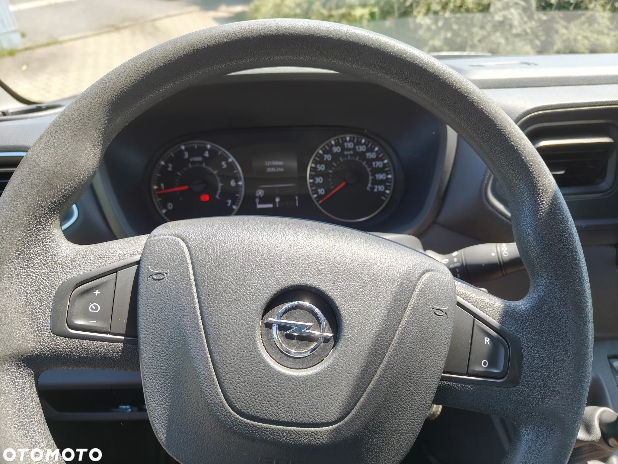 Opel Movano L2H2 - 14