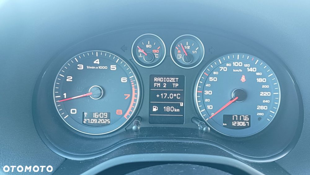 Audi A1 Sportback 1.2 TFSI admired - 13