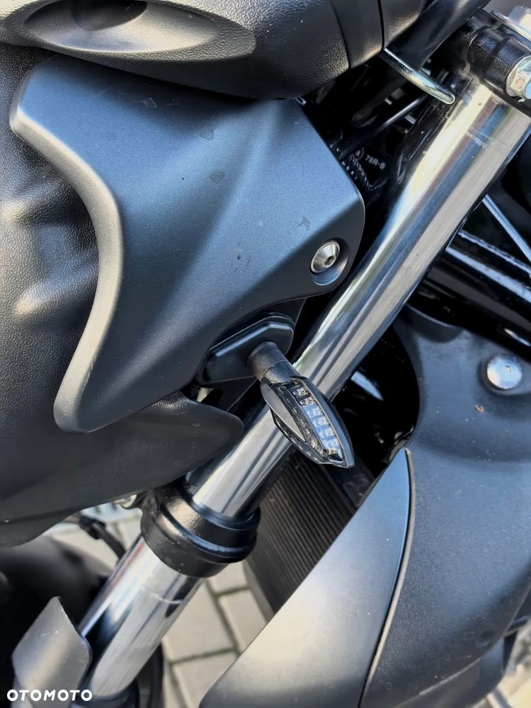 Suzuki Gladius - 12