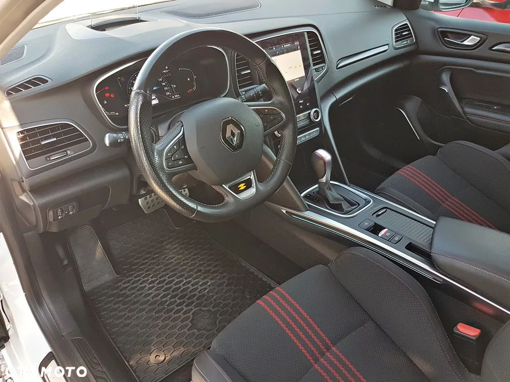 Renault Megane Grandtour TCe 160 GPF EDC R.S LINE - 11