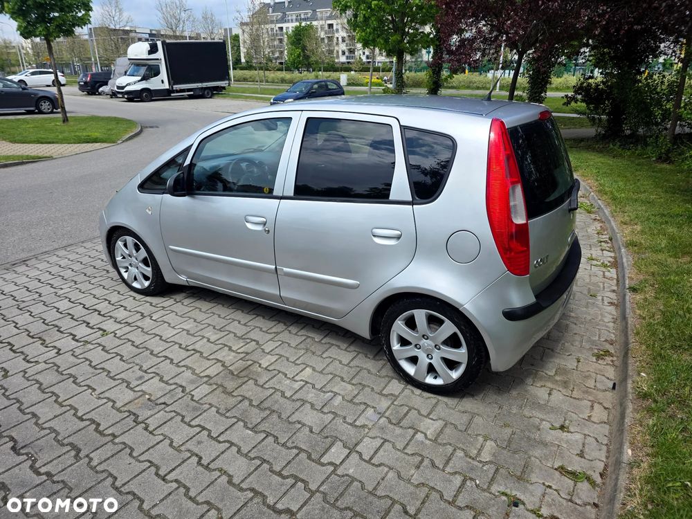Mitsubishi Colt 1.3 Instyle - 3