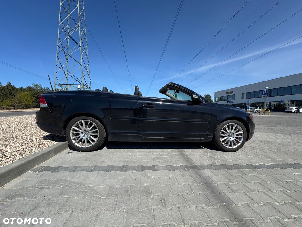 Volvo C70 2.0D Momentum - 8