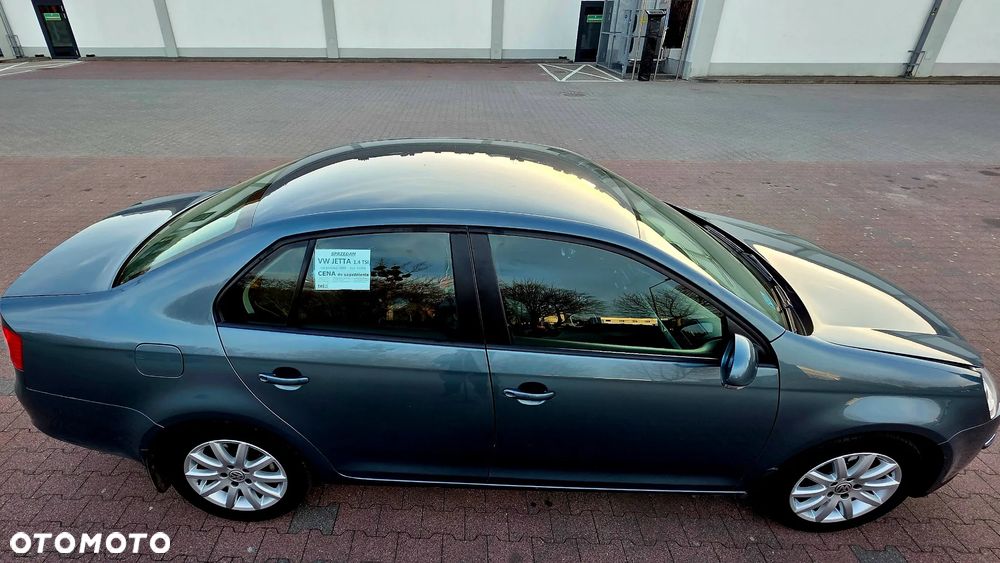 Volkswagen Jetta - 10