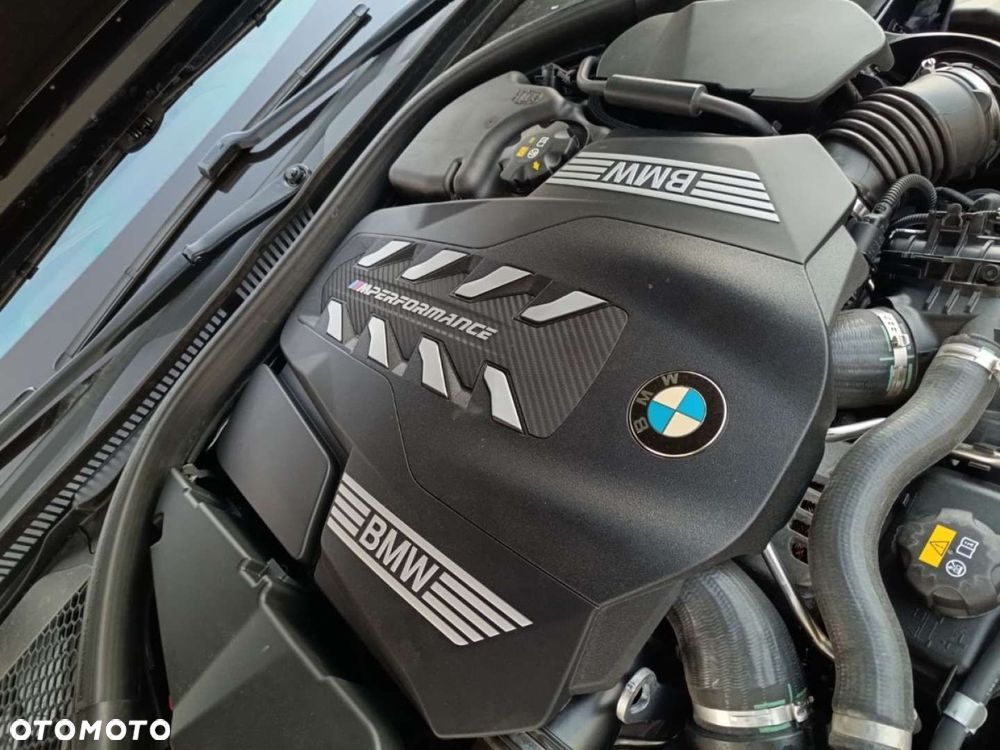 BMW Seria 8 - 29