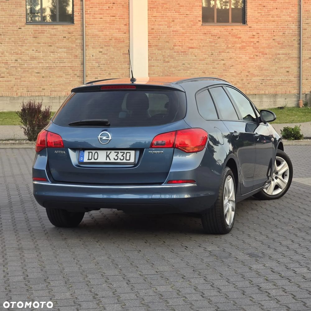 Opel Astra 1.4 Turbo Innovation - 13