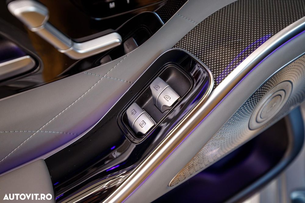 Mercedes-Benz S - 36