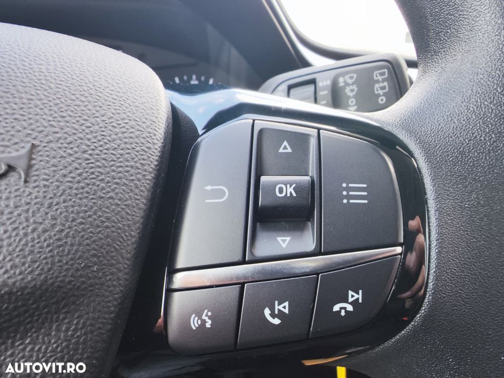 Ford Fiesta 1.0 EcoBoost Trend Connected - 25