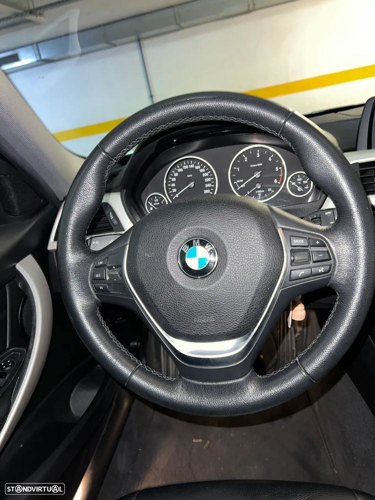 BMW 318 Gran Turismo d Advantage Auto - 13