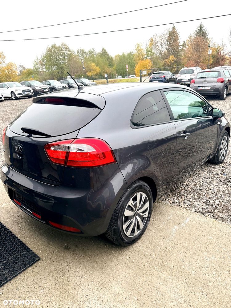 Kia Rio 2014 photo 3