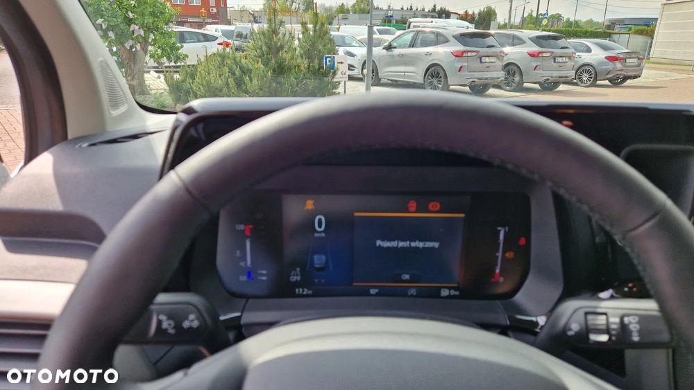 Ford Nowy Courier - 10