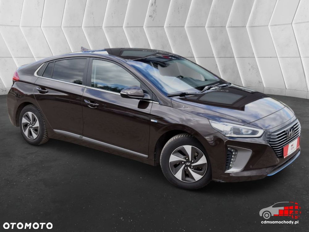 Hyundai IONIQ - 4