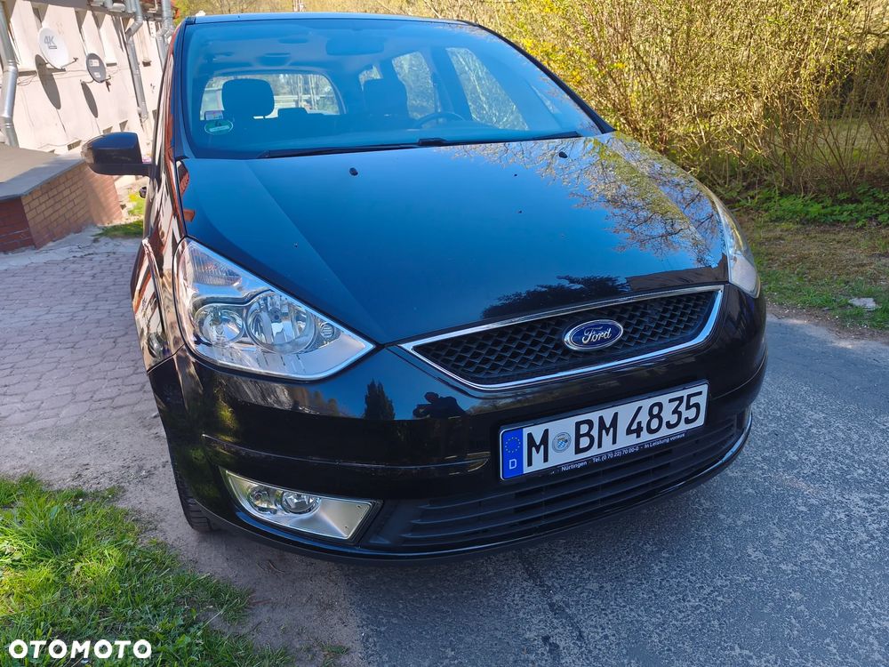 Ford Galaxy - 10