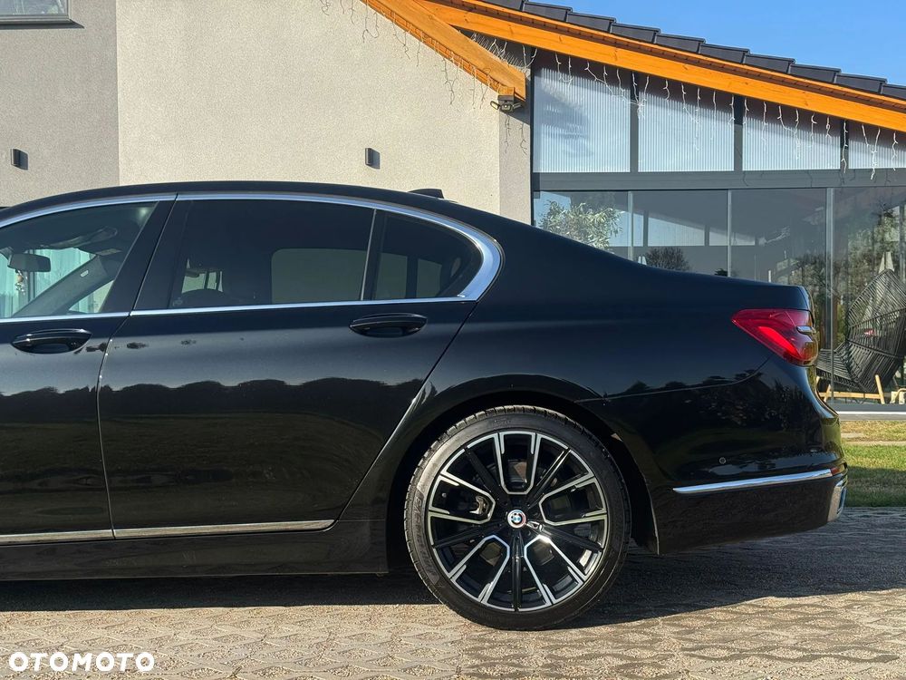 BMW Seria 7 730d xDrive - 3