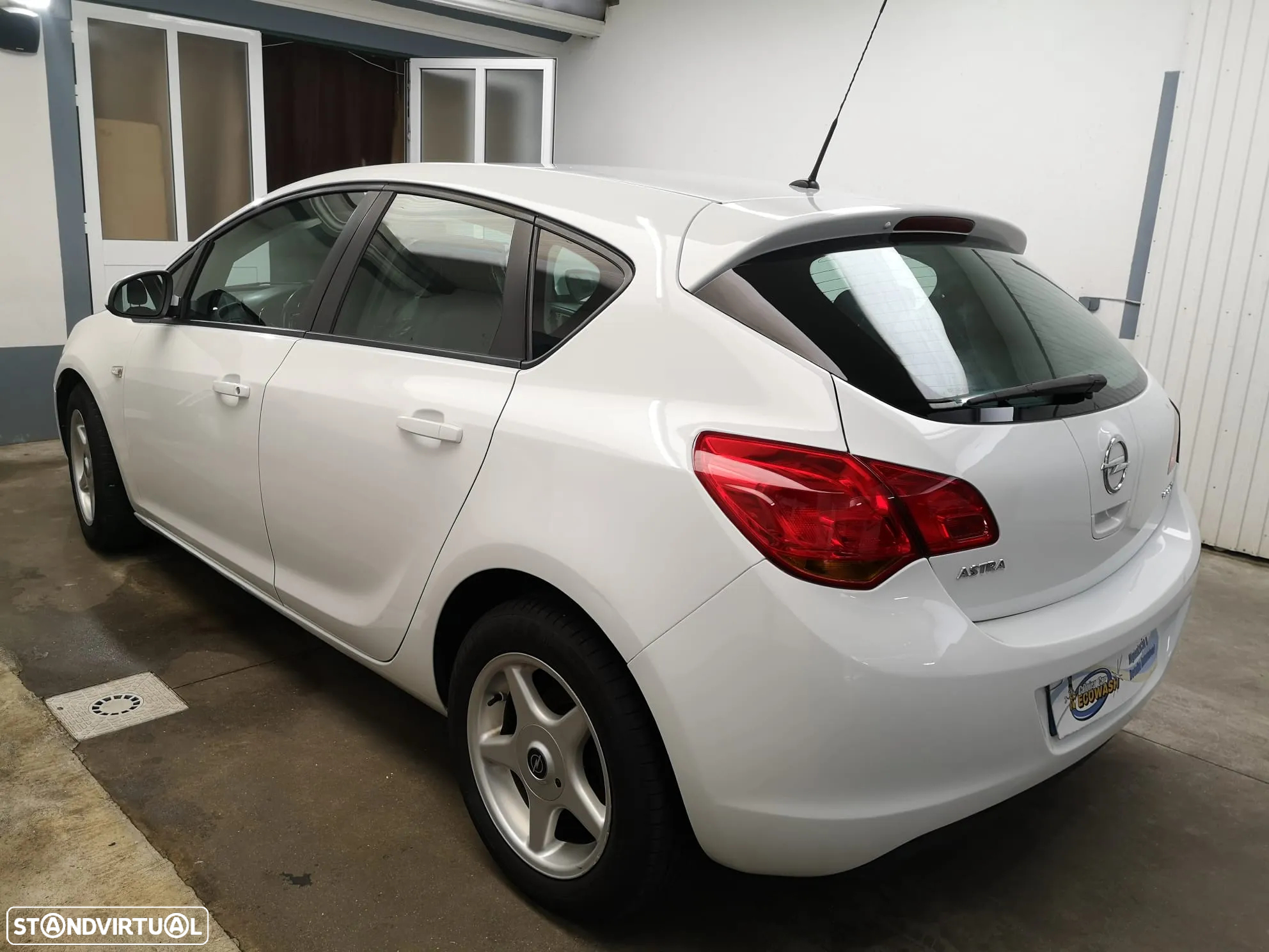 Opel Astra 1.3 CDTi Enjoy - 2