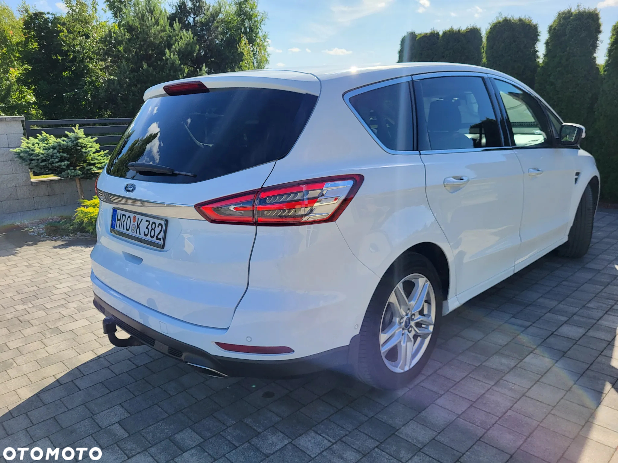 Ford S-Max 2.0 EcoBlue Titanium - 4
