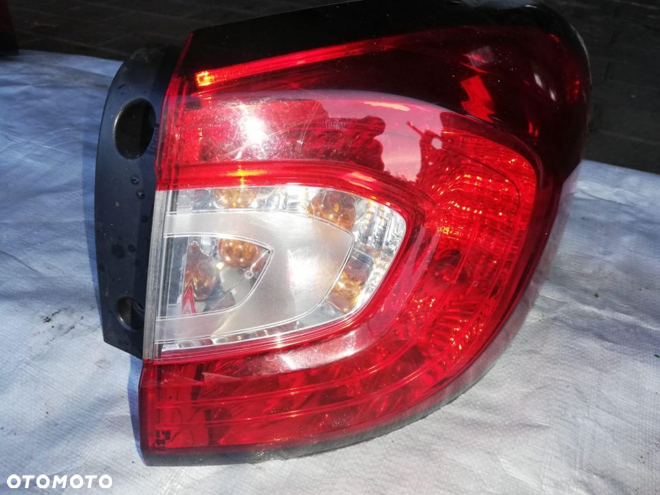 Lampa prawa lewa tył Renault Captur - 1