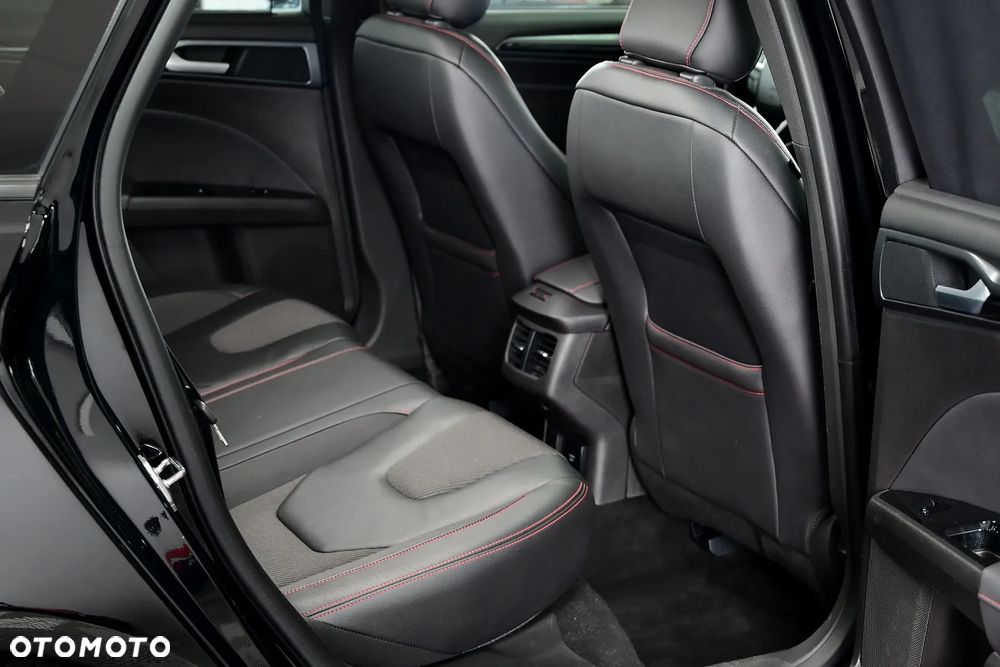 Ford Mondeo 1.5 EcoBoost STart-Stopp ST-Line - 11