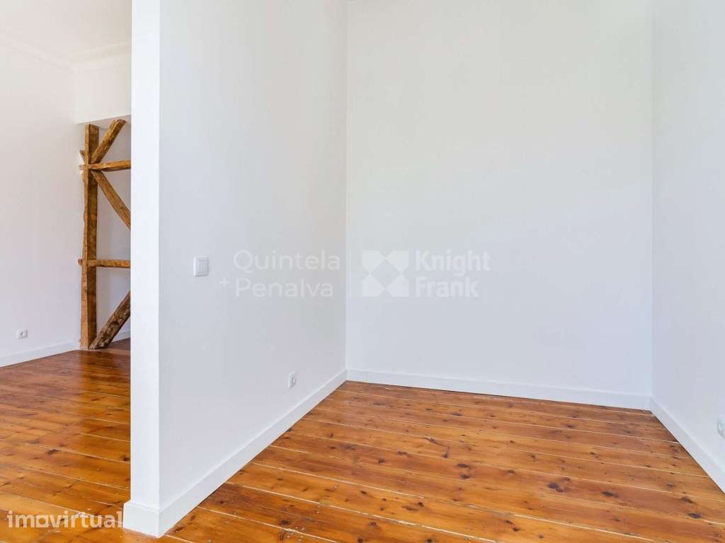 Apartamento T2+1 para arrendar, sem móveis na Misericórdia - Grande imagem: 5/25