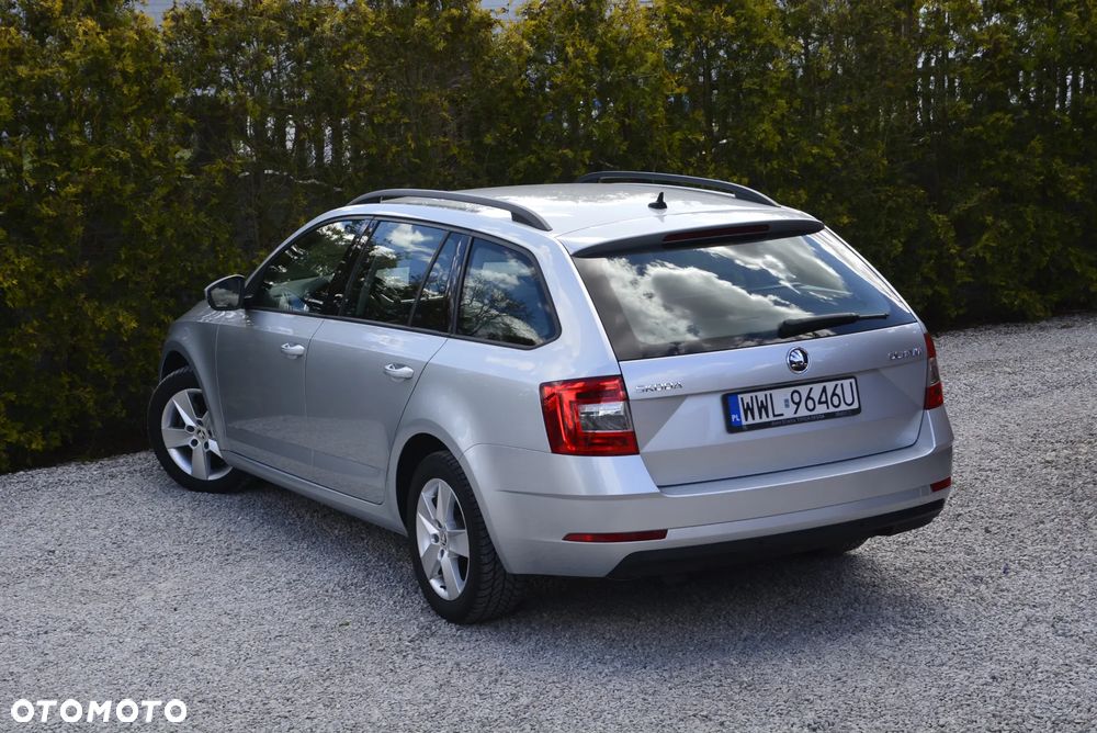 Skoda Octavia 2.0 TDI Ambition DSG - 12
