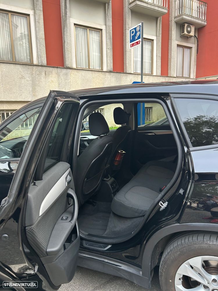 BMW X1 xDrive25e M Sport - 5