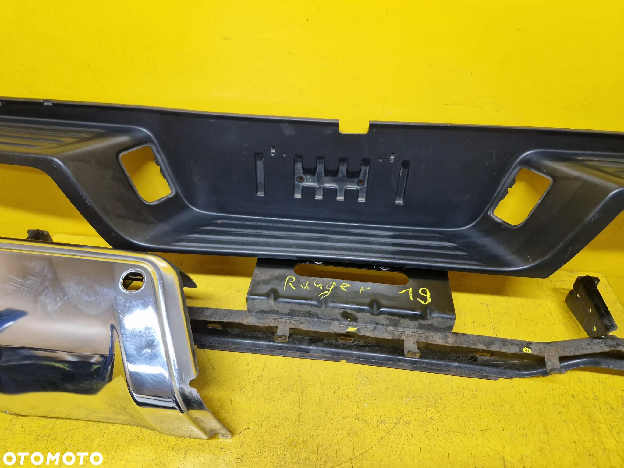FORD RANGER MK3 LIFT 16- BELKA ZDERZAKA TYŁ - 4