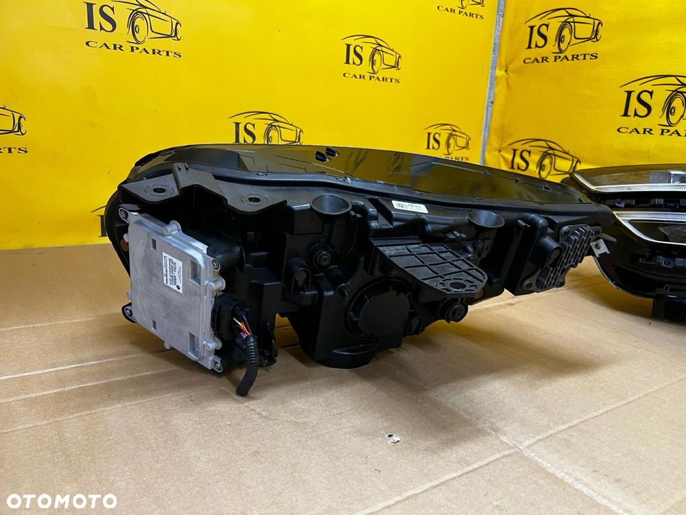 KOMPLET LAMPY REFLEKTORY PRZÓD FULL LED GENESIS GV70 EUROPA - 6