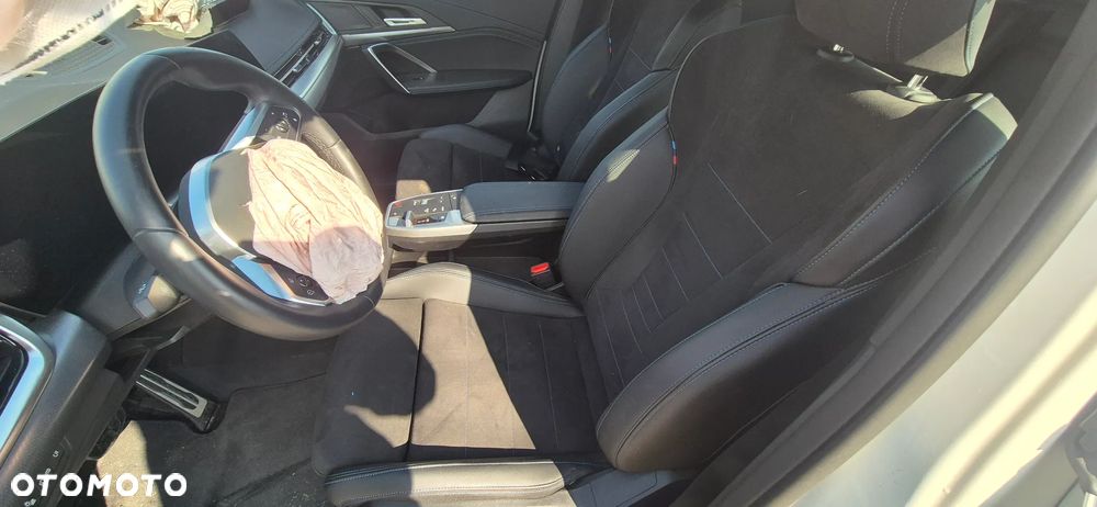 BMW iX1 eDrive20 66.5kWh M Sport Edition - 25