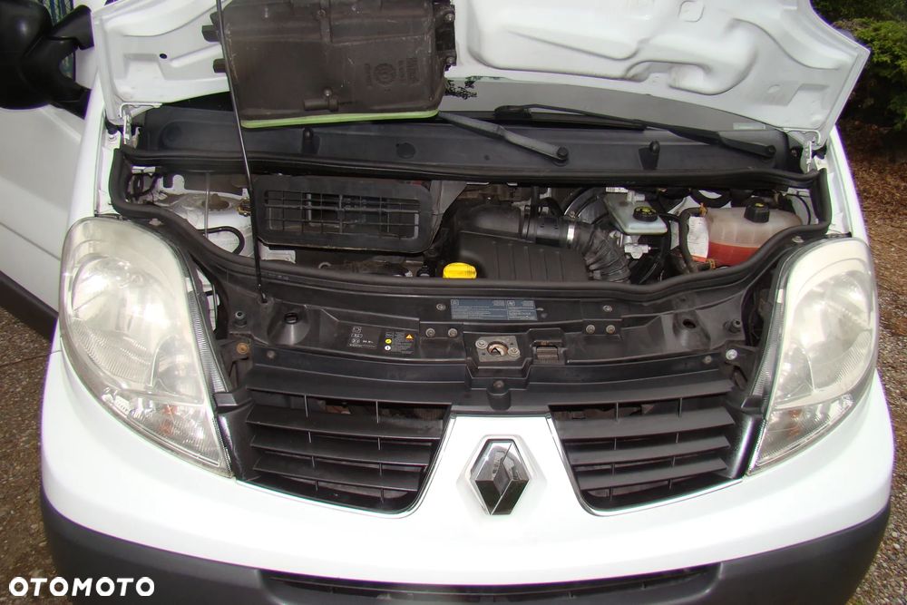 Renault Trafic - 14