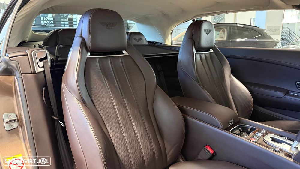 Bentley Continental Cabrio GTC V8 - 16